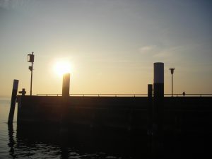 Einfahrt in den Fährhafen, Urlaub am Bodensee