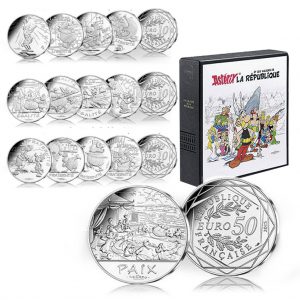 Nominalwert 170 €, in offizieller Sammlerbox der Monnaie de Paris – der exklusive „Asterix“-Satz 2015, inkl. 12x Frankreich 10 Euro 2015, 333er Silber, 17g, Ø 31mm, bfr, 1x Frankreich 50 Euro 2015, 900er Silber, 41g, Ø 41mm, bfr, in Sammelbox und Blister