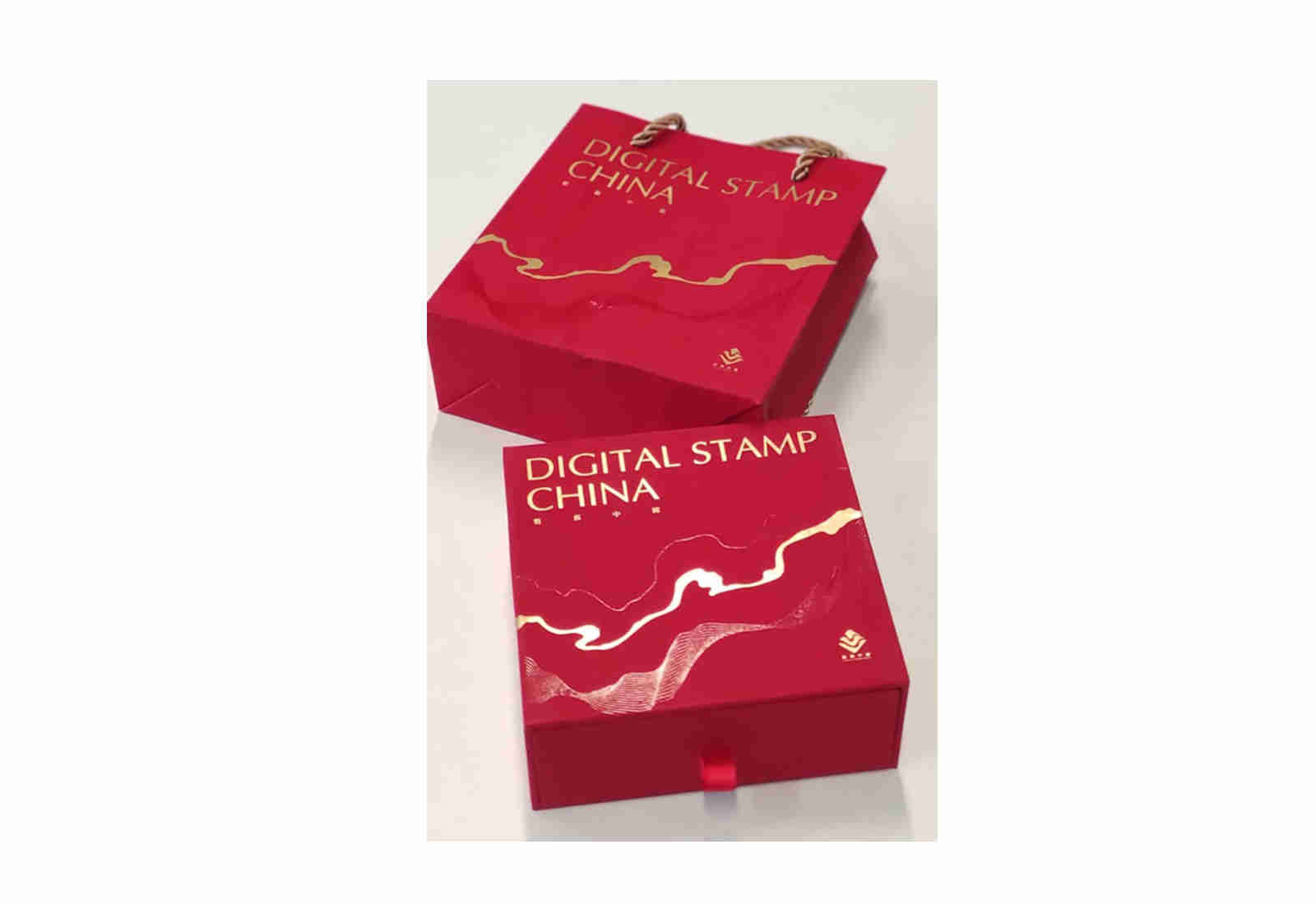 China Digital Stamp Gold Briefmarke 0,1 g Gold Jiachen in Geschenkbox